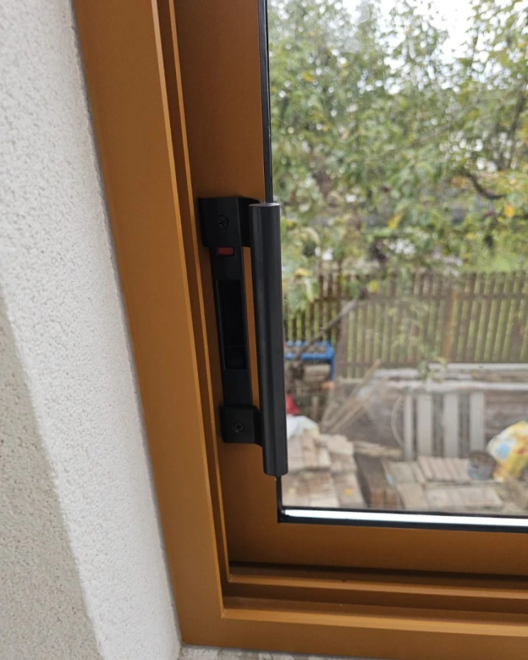 Zasklenie terasy Myjava - realizácia v lokalite Myjava